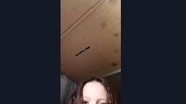 aleyesonme's Live XXX Chat