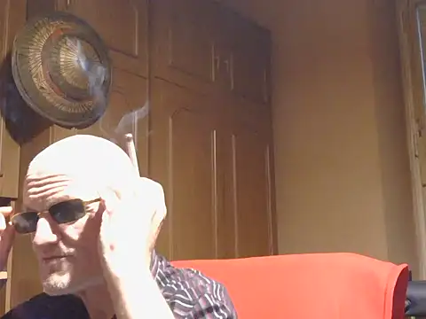 Онлайн чат XXX 1973teacher