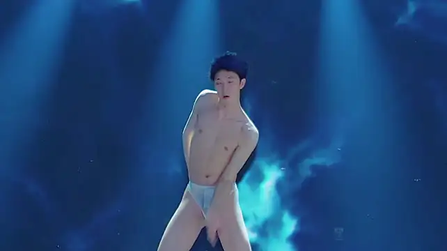 แชท XXX สดของ TNT-888