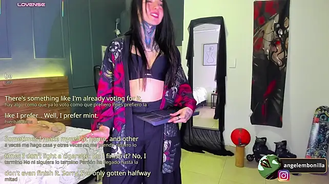 Fallen_Angel999777's Live XXX Chat