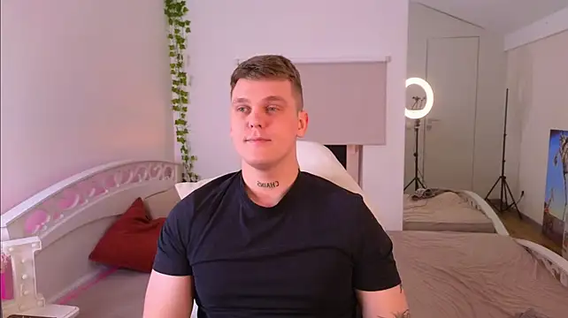 HotVanee Live XXX-chat