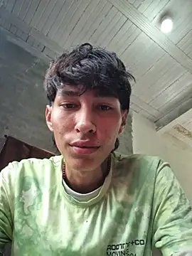 XXX chat uživo modela daniel_X18X