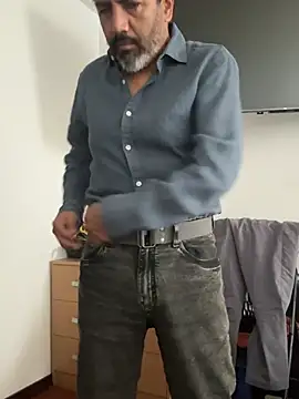 fernallit Chat XXX live