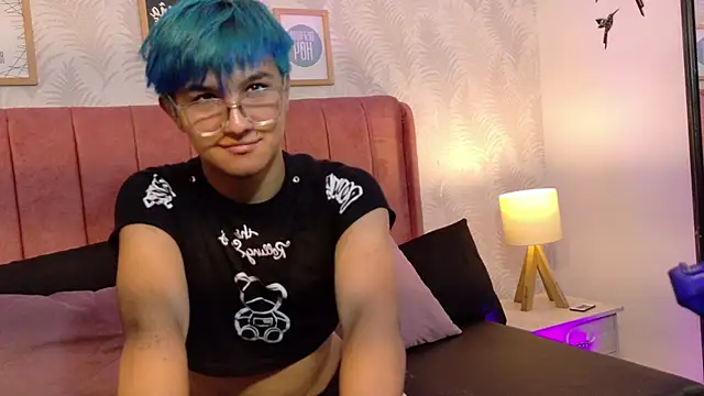Chatroom XXX en direct de Salem__blue