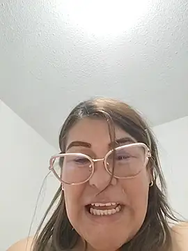 AlexxiaaMat 라이브 XXX 채팅