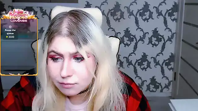yourkarma_2_0's Live XXX Chat