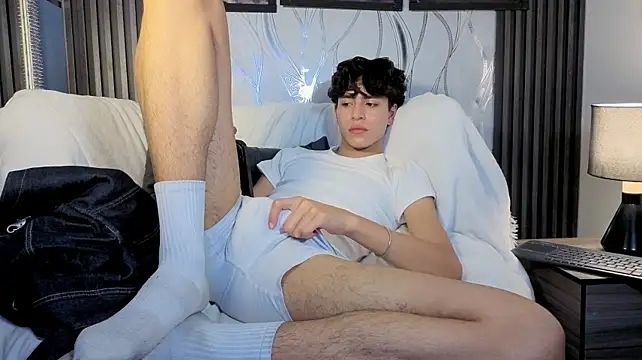 Czat XXX na żywo – Michaell_Peters