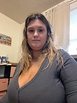 Latinamommy26 Chat XXX in diretta