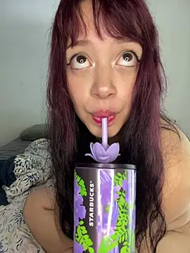 צ'א ט XXX בשידור חי של GoddesLucy