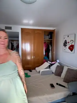NastyMilf_ webcam show