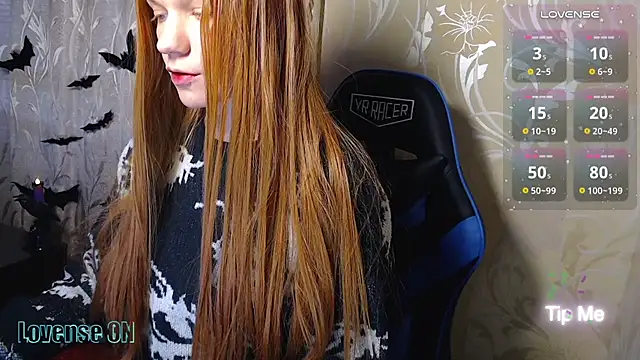 Chat XXX en directo de Charm-Doll