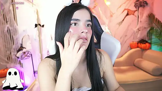 ConnyJenner 现场XXX聊天