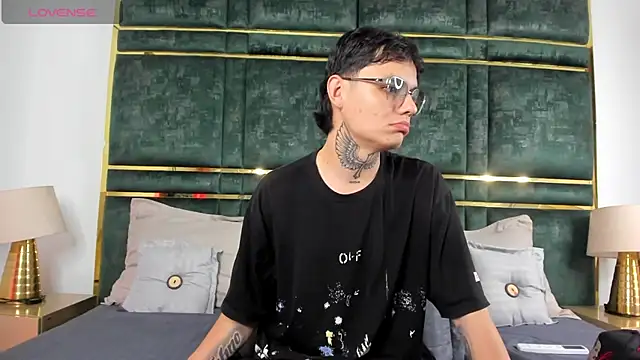 JackGriffin_ Live XXX Chat