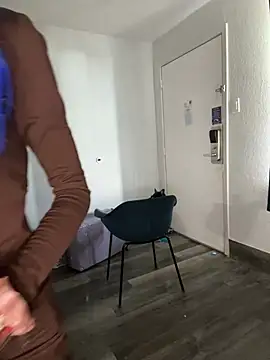 Loopsies' Live XXX Chat