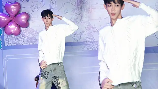 แชท XXX สดของ Zouzouboy-001