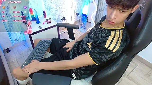 OLIIVER_TAY – Live XXX-chat