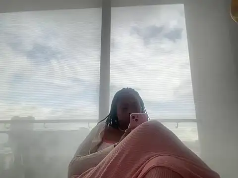 ChocolateCakeQueen's Live XXX Chat