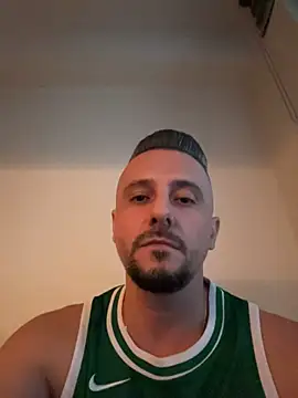 InsaneMattt – Naživo XXX chat