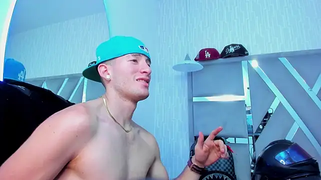 Chat XXX ao vivo de hunterheat__