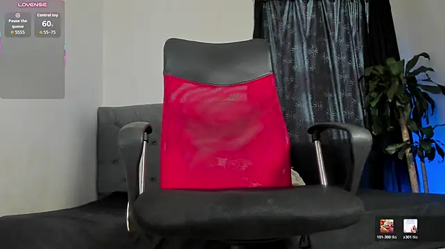 MaximusClark élő XXX-chatje
