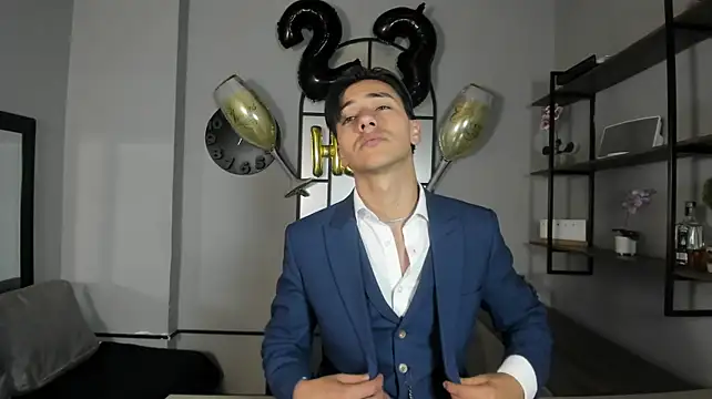 XXX chat uživo modela Andy_Joy_