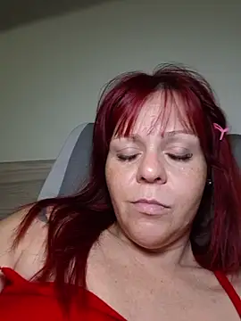 PorcelainDoll1's Live XXX Chat
