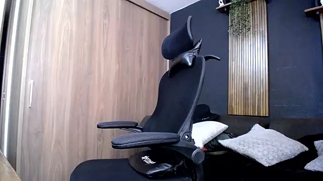 צ'אט XXX בשידור חי של Rob_fab