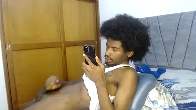 AllexJacob's Live XXX Chat