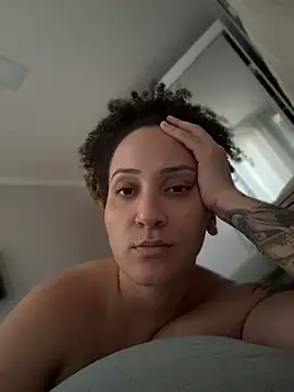 Chat XXX ao vivo de romena_