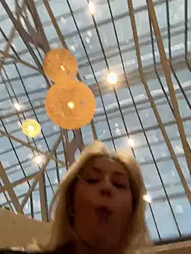 VikaBunny1's Live XXX Chat