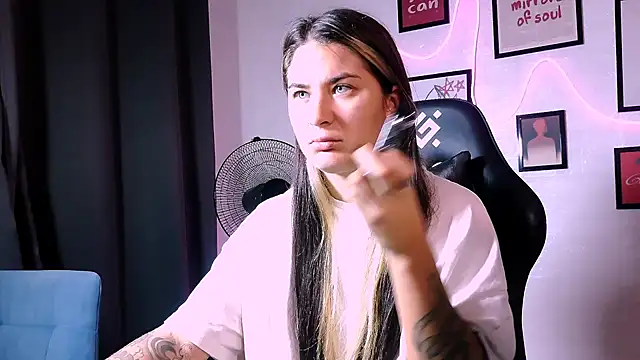 AlisaFrost Obrolan Langsung XXX