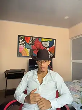 Felipe-ReyesF4 – Naživo XXX chat