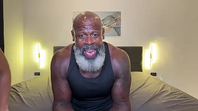 BOOTY_and_the_BEAST Webcamshow