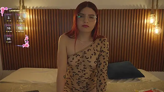 XXX chat uživo modela Eimyaniston_cute