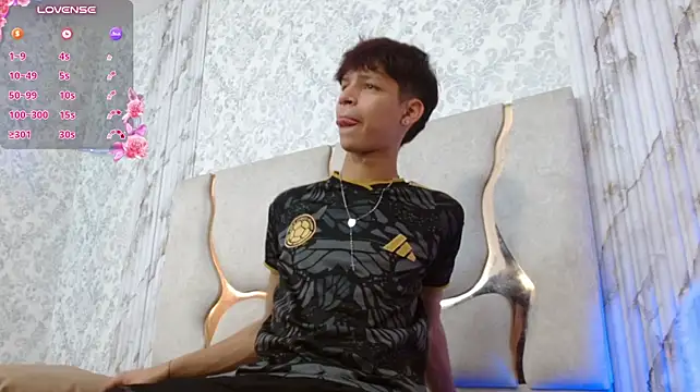 OLIIVER_TAY – Naživo XXX chat