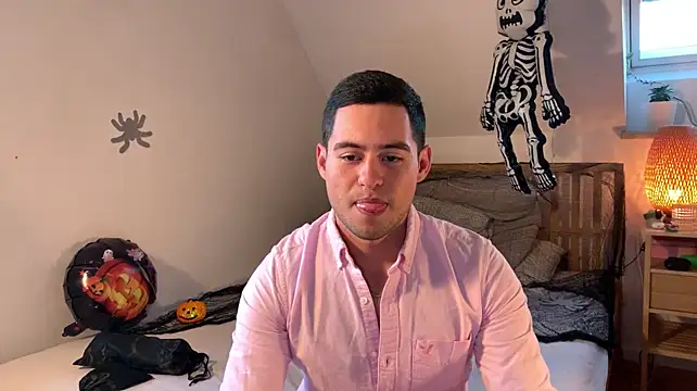 XXX chat uživo modela maxingold