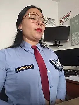 Queen_linda1: απευθείας συνομιλία ΧΧΧ