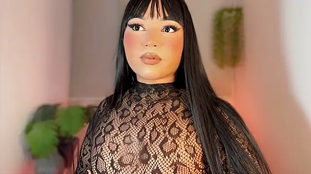 misstreslatin's Live XXX Chat