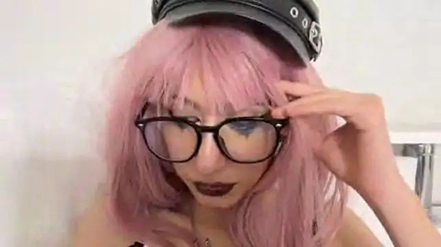 LajuanaLougee's Live XXX Chat