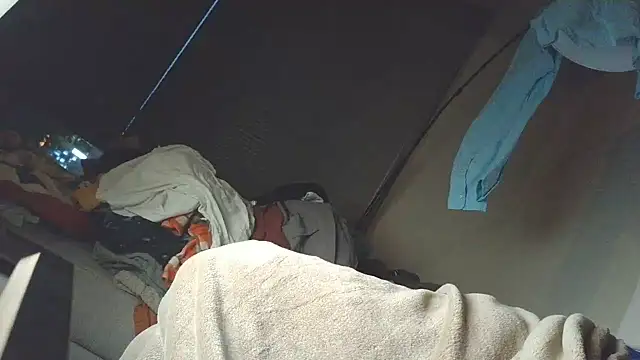 overmydadbody222 Live XXX-chat