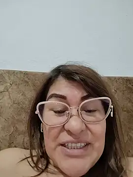 Chatroom XXX en direct de AlexxiaaMat