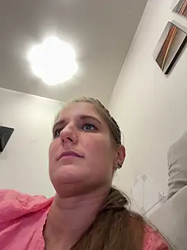 jennifer11772's Live XXX Chat