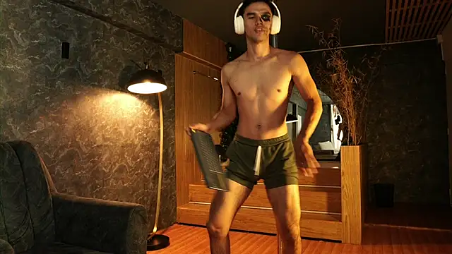 Jack_Vance élő XXX-chatje