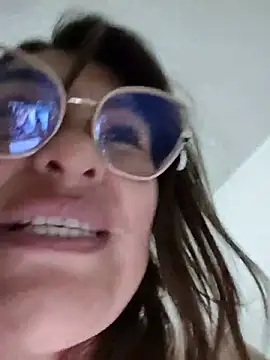 Živý XXX chat AlexxiaaMat
