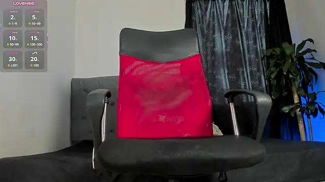 MaximusClarkn Live XXX chat