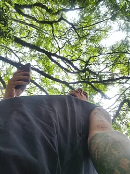 Chat +18 de AlphaMasterXxx ao vivo