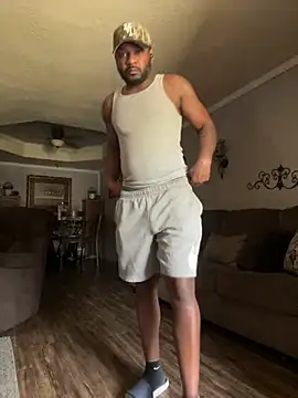 snail12laugh Show in webcam
