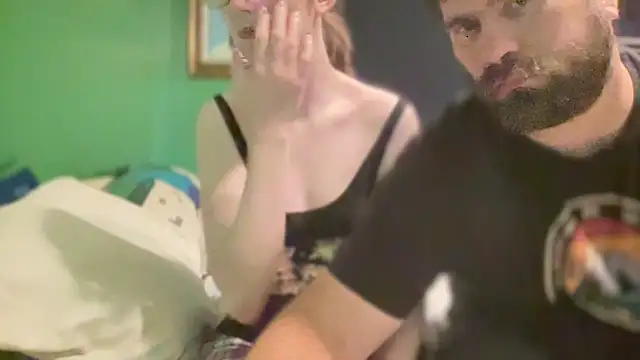 XXX chat uživo modela mayhemmaydayman