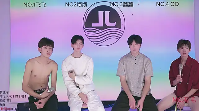 IO--001's Live XXX Chat