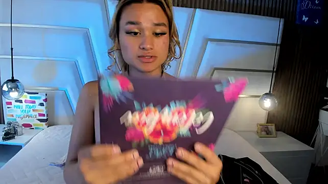 Webkamerová show Lilit_doll_